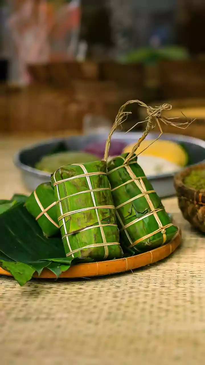 How to make baskets from banana leaves
