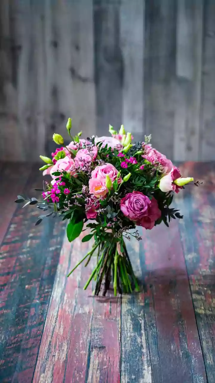 Dia dos Namorados: descubra a flor ideal para cada linguagem do amor e surpreenda