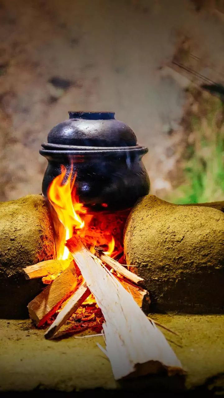Indian Kitchens Are Relearning Why Cast Iron Needs Patience