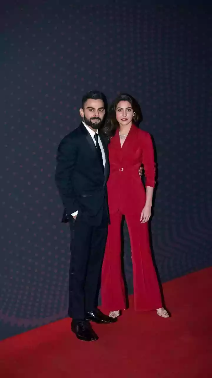 Virat Kohli's Fan Anushka Sharma In Awe of India Star: 'Akele Team Ko Jeeta…'