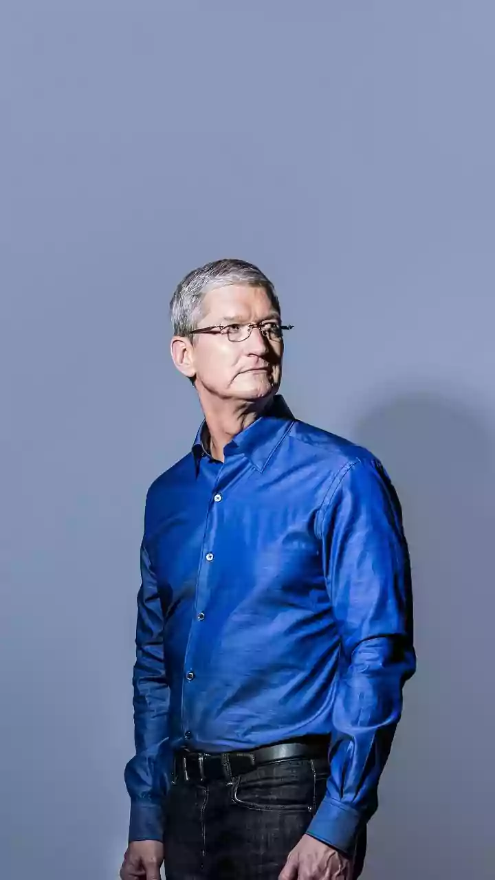 Tim Cook's 2025 Apple Pay package dips slightly to $74.3 million