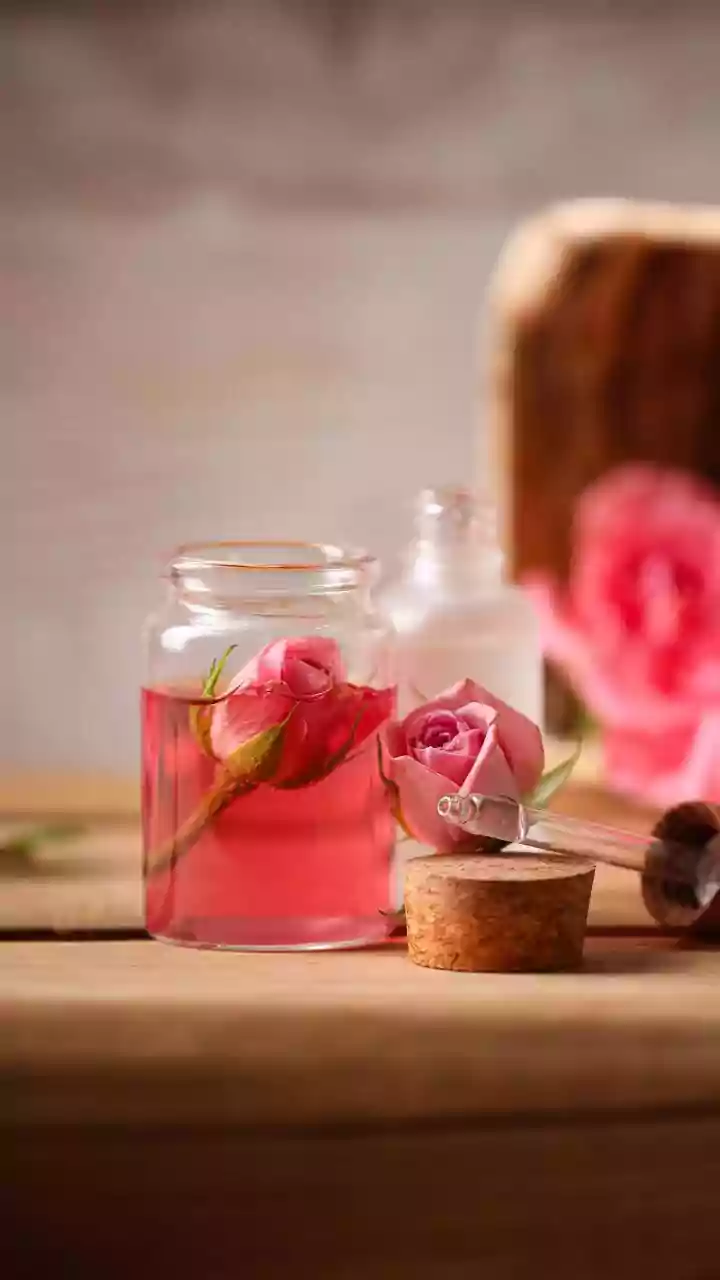 Apakah Air Mawar Bisa Dijadikan Sebagai Toner?