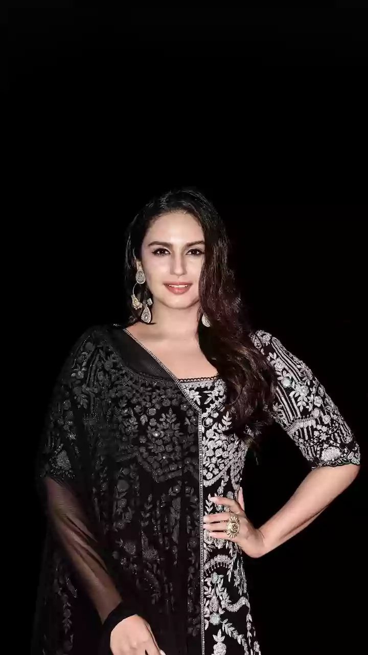 Huma Qureshi, Aditya Roy Kapur And Maniesh Paul Attend Salman Khan’s 60th Birthday