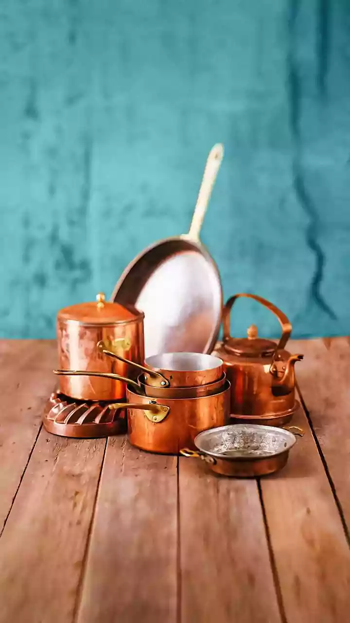 Copper $14,350 per metric ton on LME as supplies shrink
