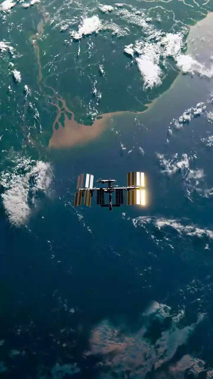 Next-Gen Commercial Space Station Modules: Hosting Orbital Research In Private Habitats