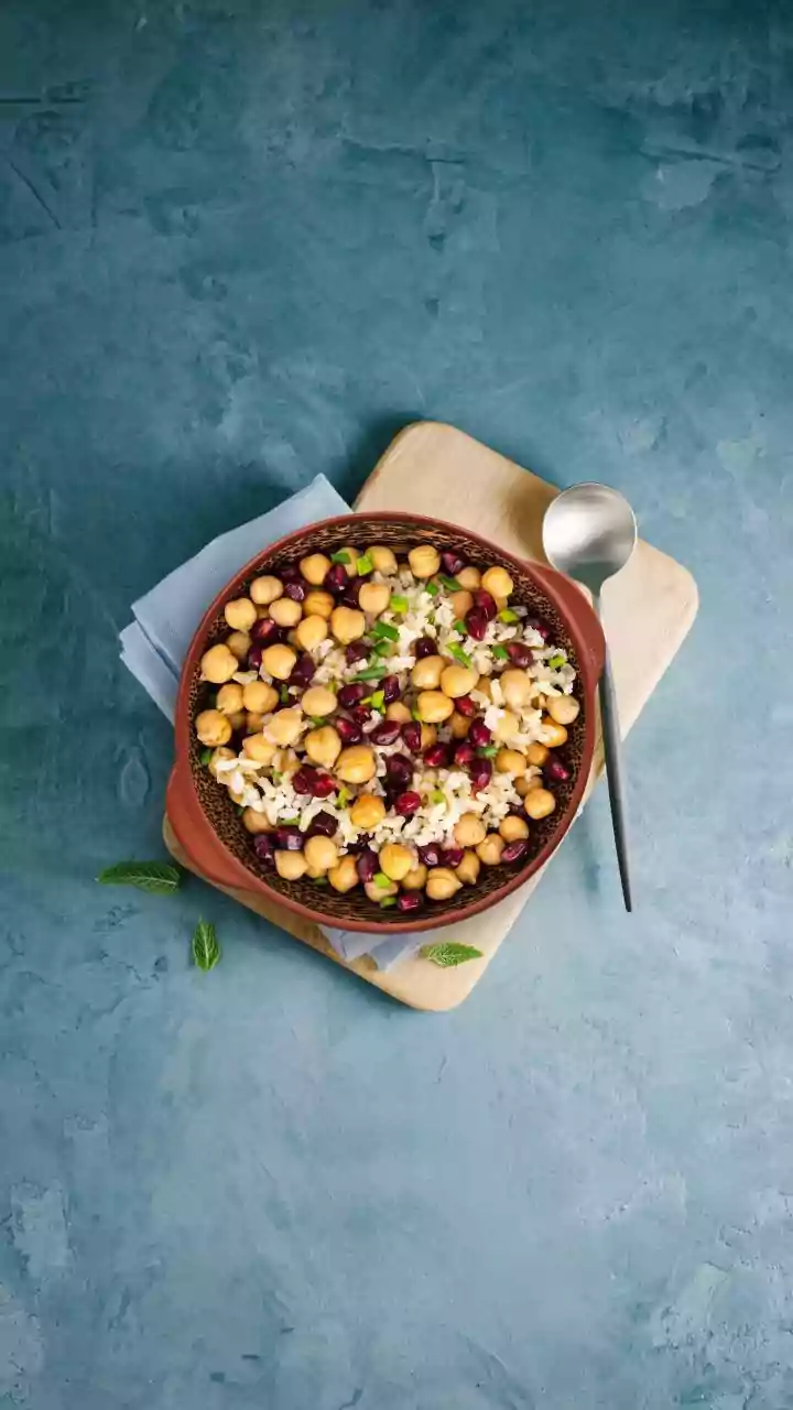 Chickpea And Artichoke Recipes: Warm Vegetarian Dishes That Pair Chickpeas with Artichokes