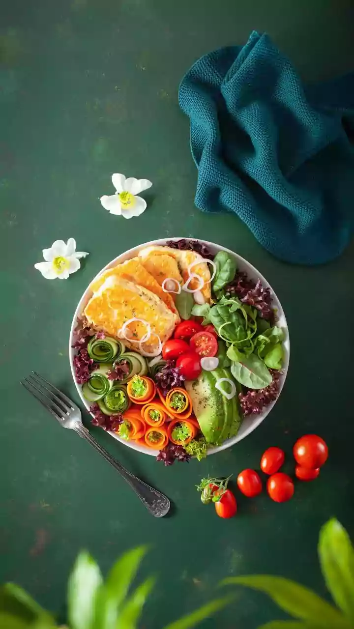 Why Fresh Cucumber Beetroot And Roasted Chana Salad Bowls Are Ideal Daily Nutrition