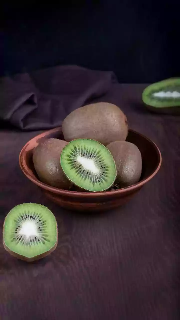Why Food Influencers Rave About Savory Kiwi Salads