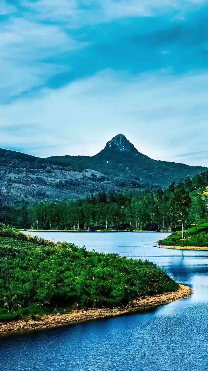 Kashmir By Vande Bharat: Everything Travellers Need To Plan The Srinagar Trip