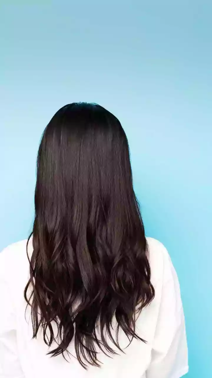 Wide forehead? Try these hair partings
