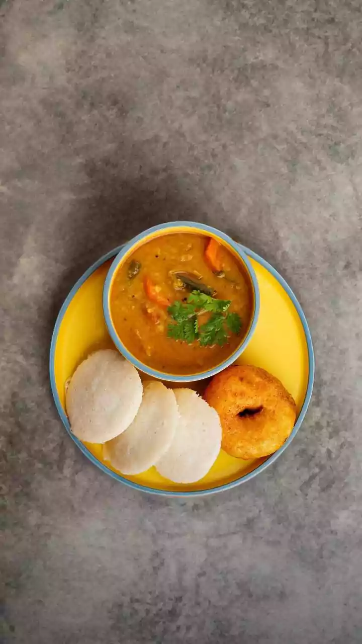 Sambar Showdown: Bengaluru vs. Chennai Sparks Viral Food Debate After Cricket Clash!