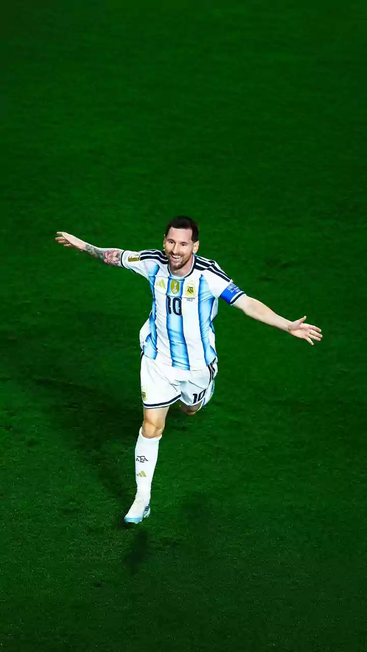 Lionel Messi scores First World Cup Hat-Trick as Argentina blow Algeria 3-0