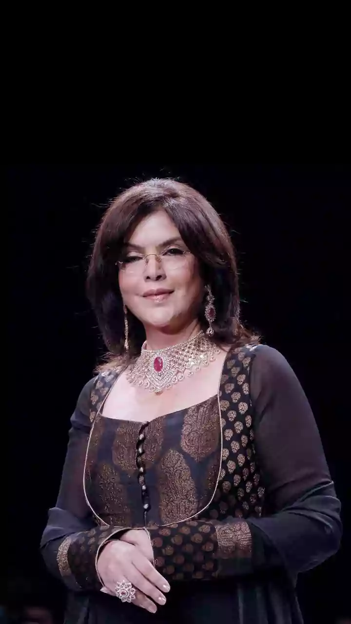 Veteran actress Zeenat Aman pens an emotional tribute to late singer Asha Bhosle, says 'She gifted me the soundtrack to my success and...'