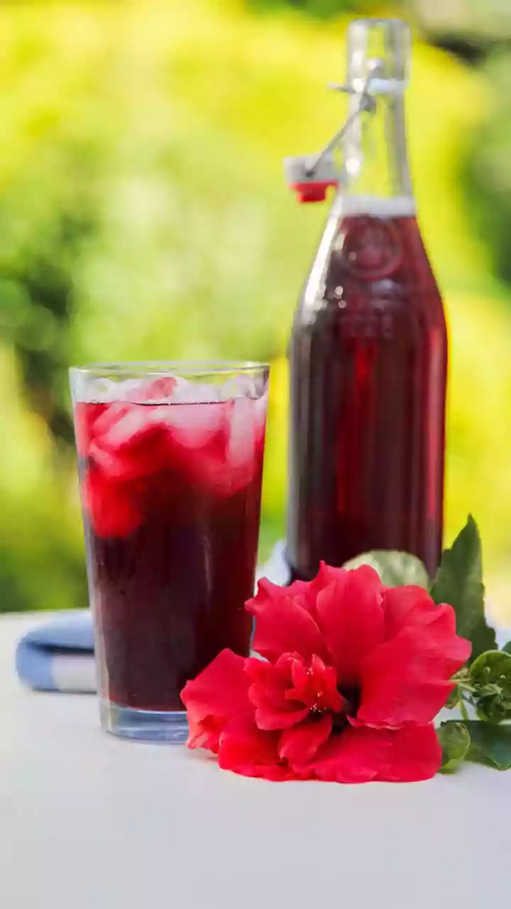 Zobo: A traditional African drink you must try