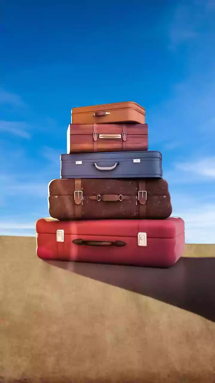 Festive Season Travel Calls For Smarter Payments; Here's How UPI And Cards Compare
