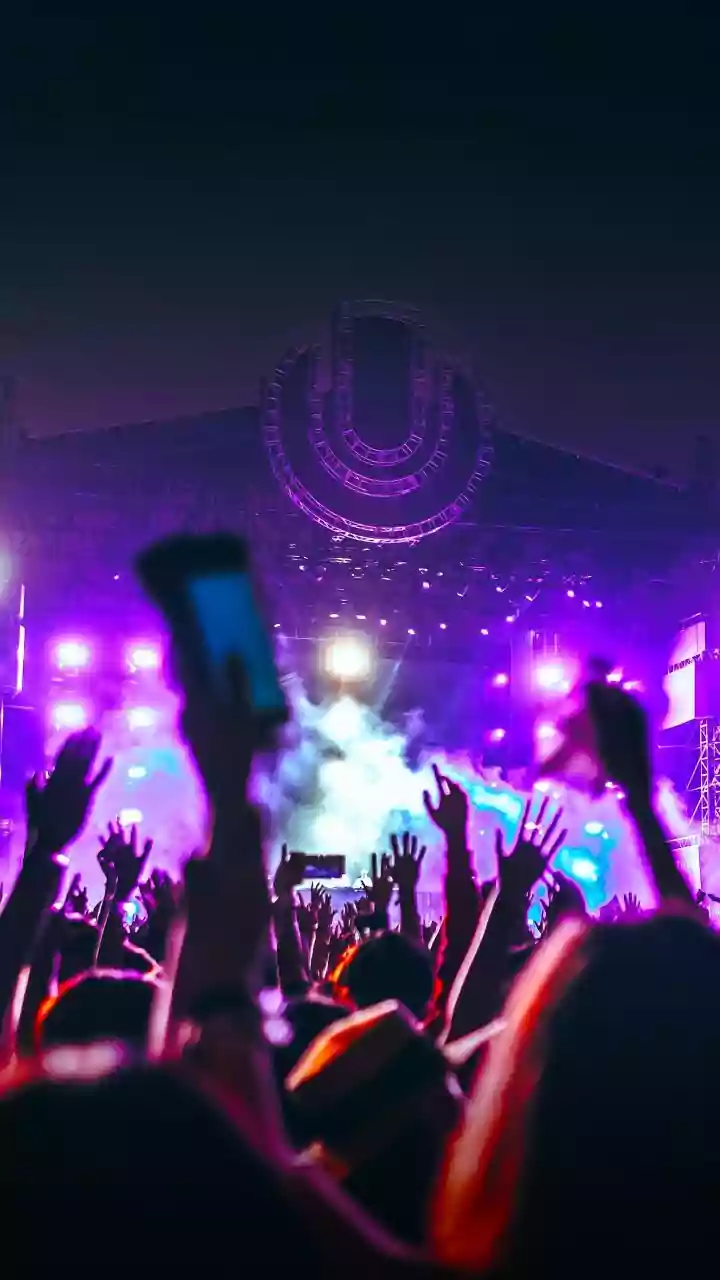 Mumbai This Weekend: Pilates By Juhu Beach, EDM Festival, Comedy Show & More