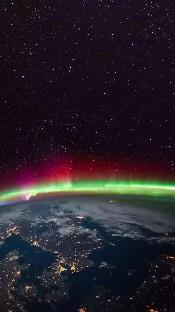 NASA's 2 August Fire Rainbow Image Adds New Context to Fire Rainbow Interpretation