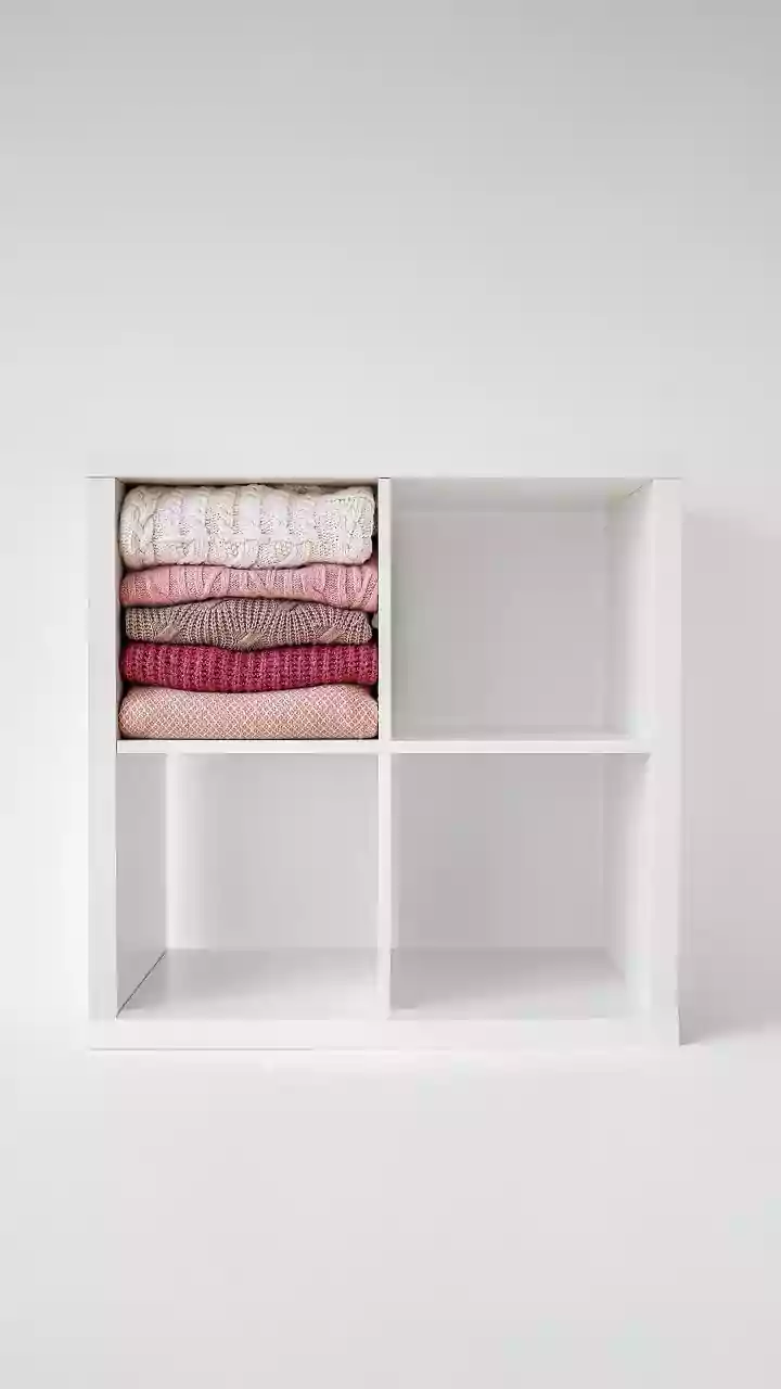 Keep Moisture Away From Clothes With These Seasonal Storage Tips