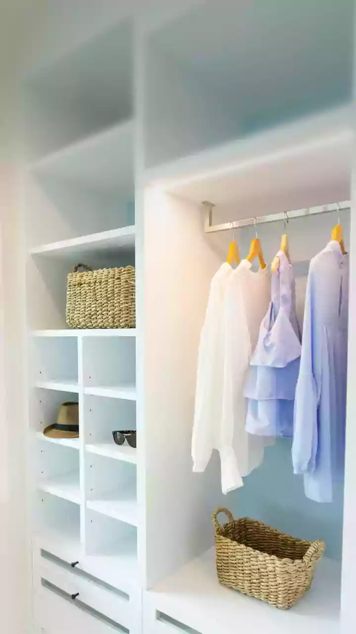 How To Use Woven Baskets To Create Organised And Beautiful Open Closet Shelves