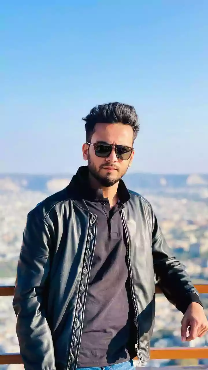Elvish Yadav Confirms Malamaal Weekly 2 Casting; Pens Emotional Post For Fans: I Had No One In Bollywood, Your Love...