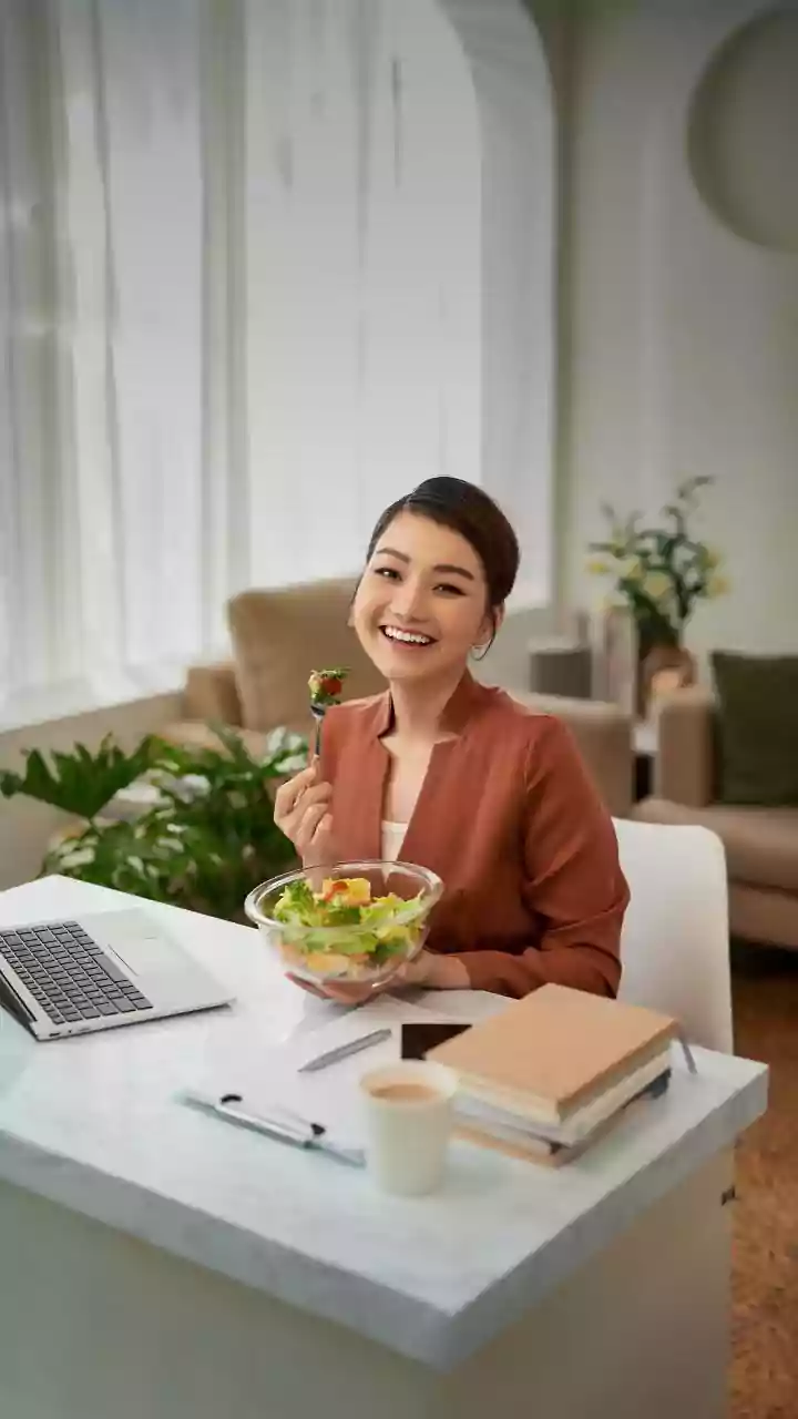 8 Office Lunch Ideas: Smart & Energizing for Busy Days