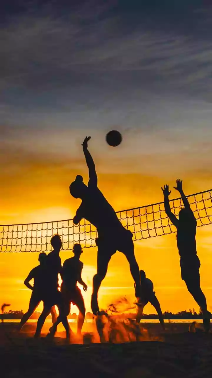 5 surprising health benefits of playing volleyball