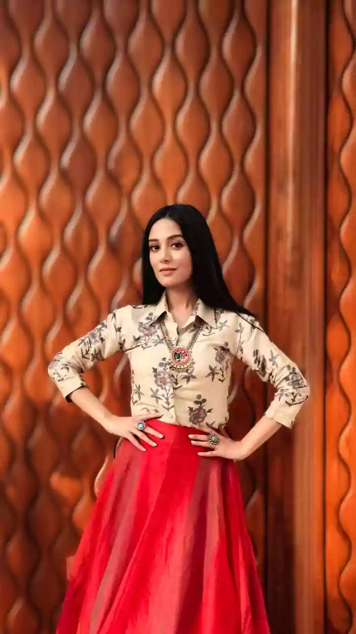 Inside Amrita Rao and RJ Anmol's Pink Home