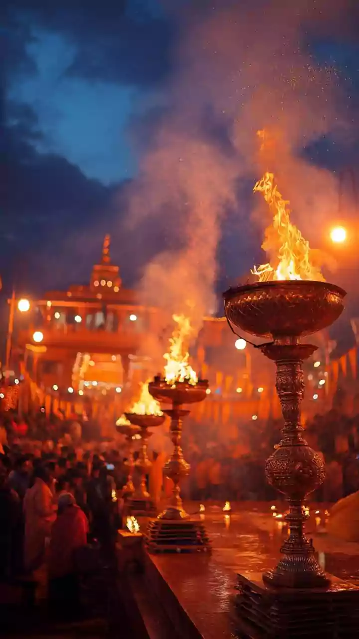 Why Tamil Nadu's Early Morning Deepavali Bath Differs From North Indian Evening Lakshmi Puja