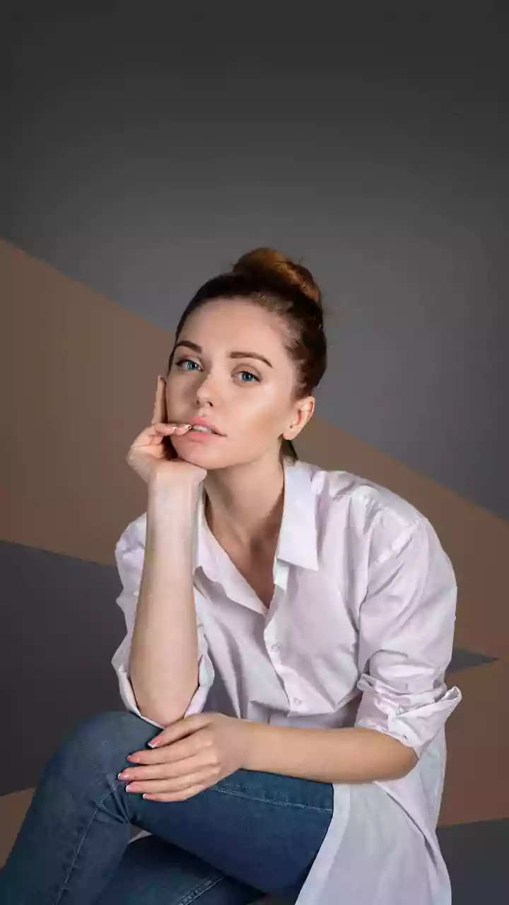 A Side Twist Can Make a Basic Pencil Bun More Interesting