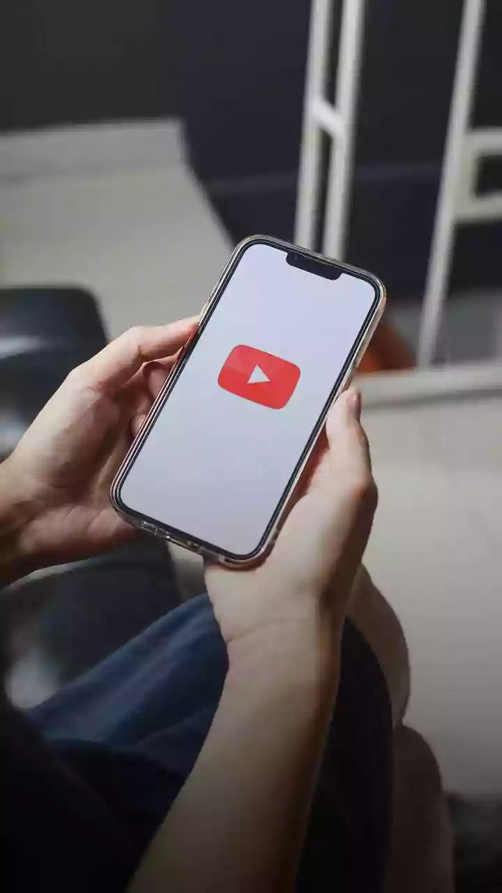 YouTube hit by outage as users report video upload issues
