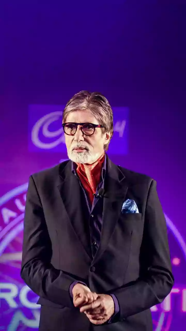 Shraddha Kapoor Wants To Have Coffee With Amitabh Bachchan On KBC: 'I'm Your Biggest Fan'