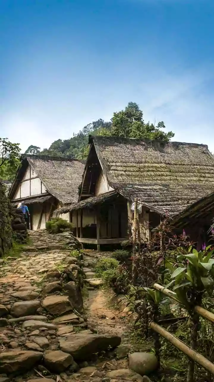 Trails, Food And Rain Make Homestays Shine