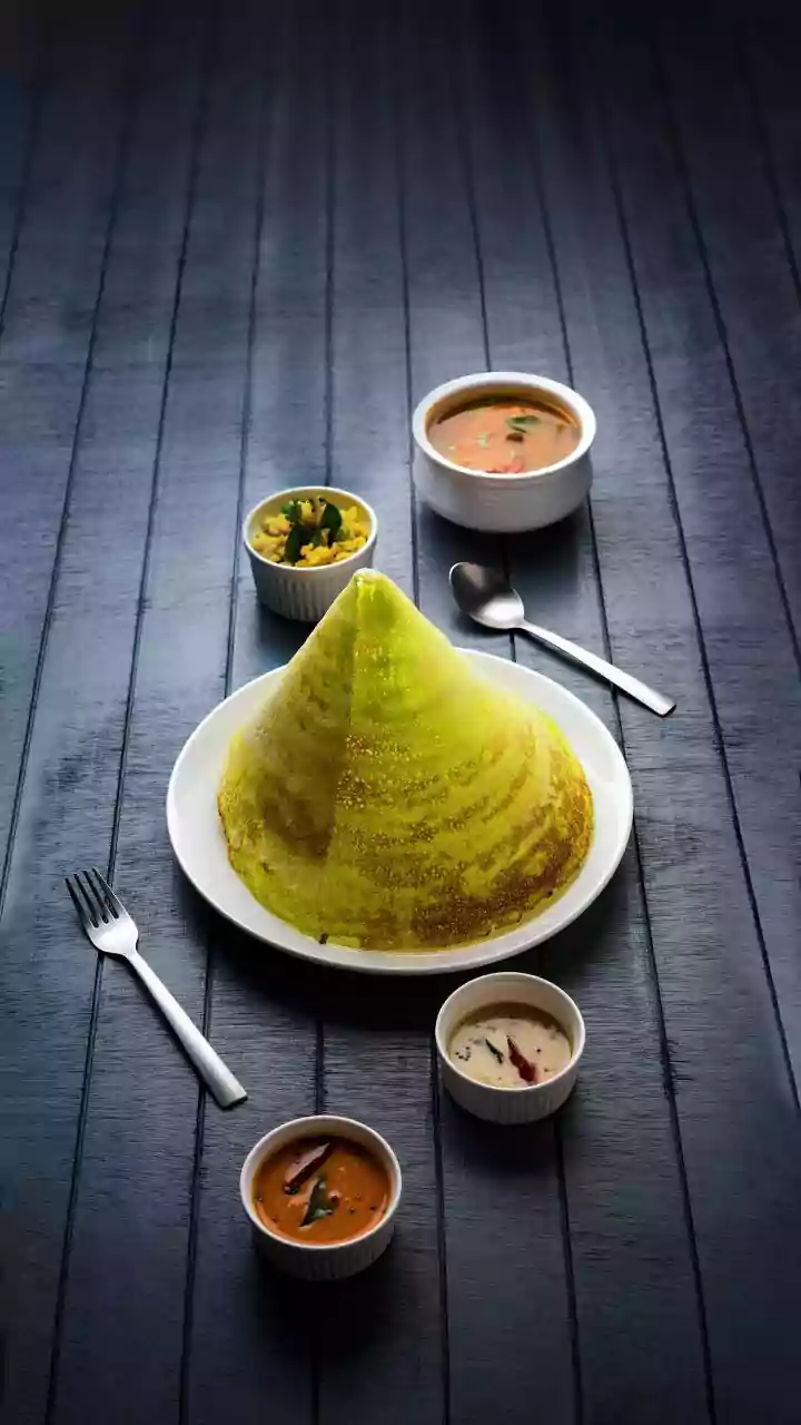 Oats Dosa: Preparing a Quick Morning Meal with Oats