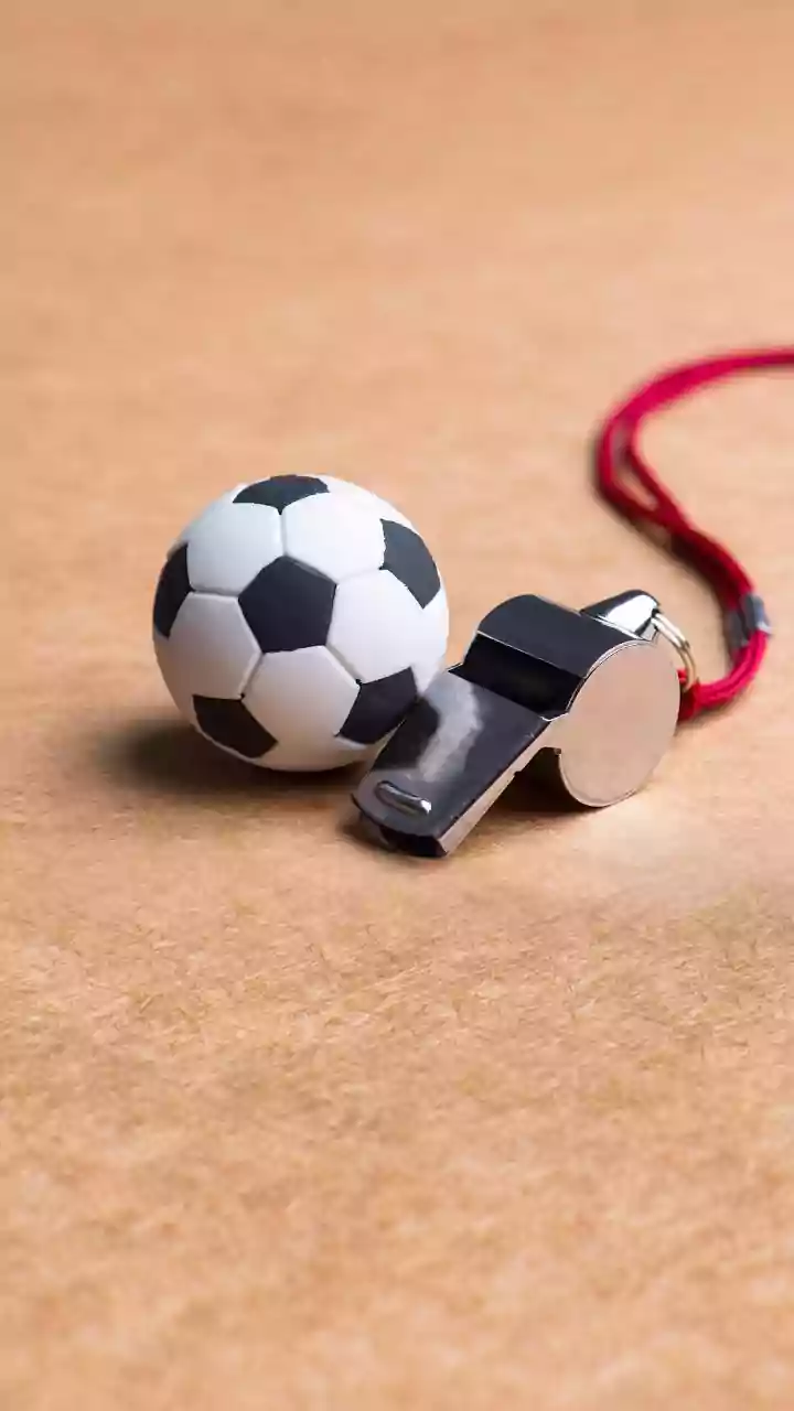 Fifa escala trio feminino de arbitragem para jogo da Copa do Mundo