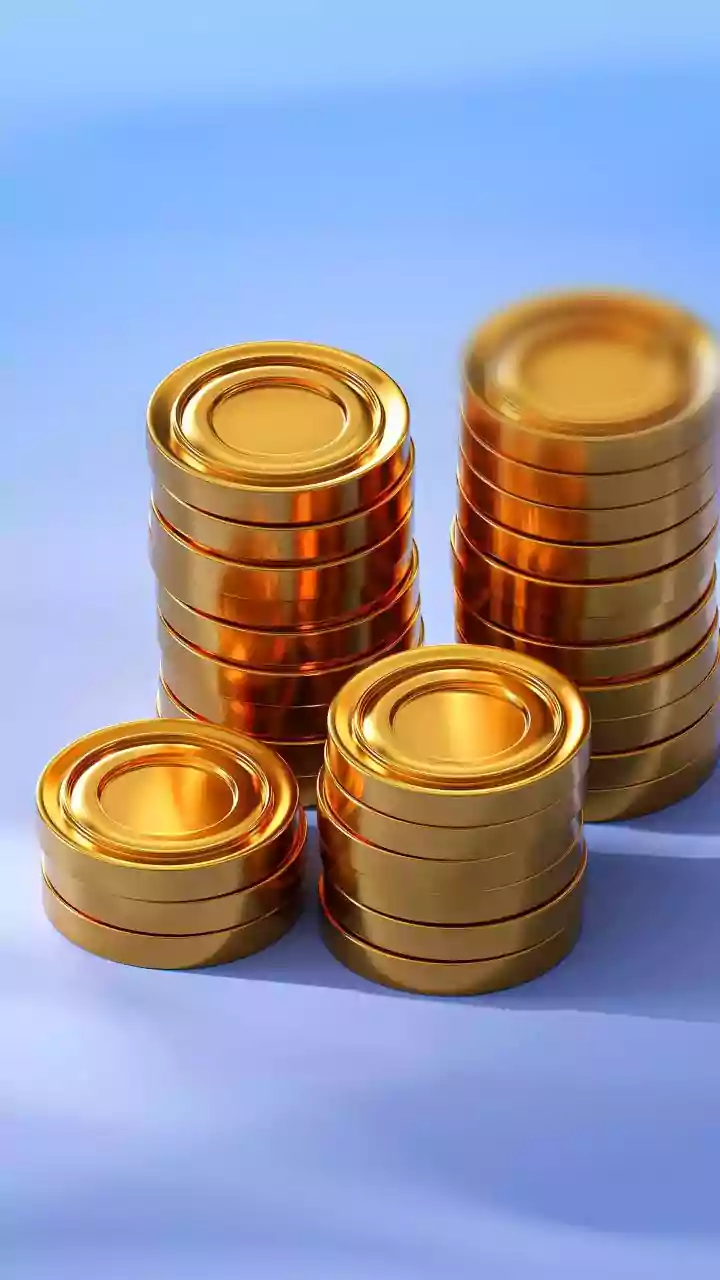 Gold Prices Surge: Market Update for December 15th, 2025