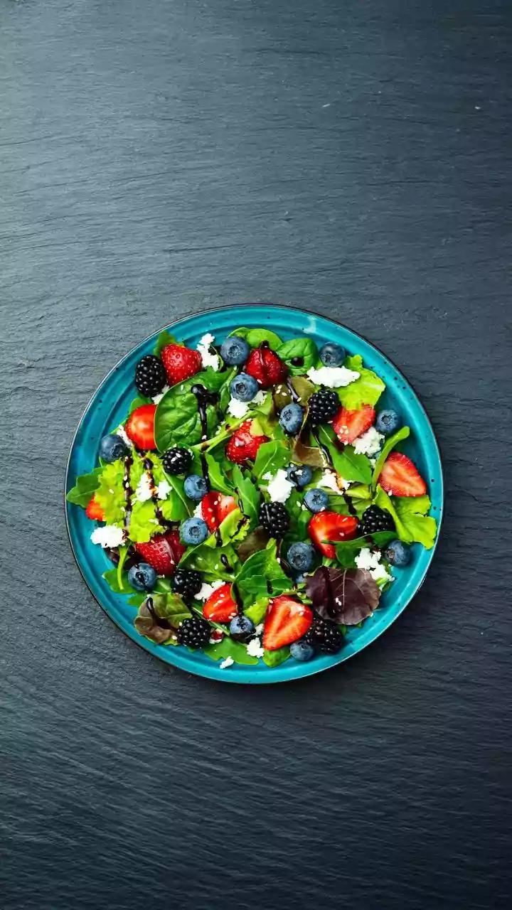 Unlock Vitality: Expert-Recommended Superfoods for Every Woman's Well-being
