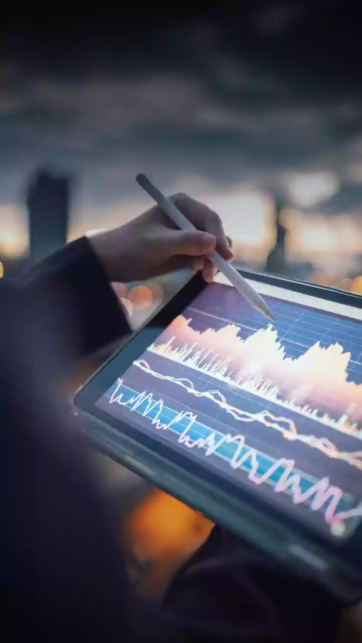 Stock markets rally as RBI cuts interest rate; Sensex jumps 447 points