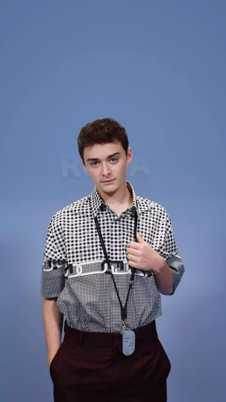 'Nervous' Noah Schnapp to watch 'Stranger Things' finale with co-stars