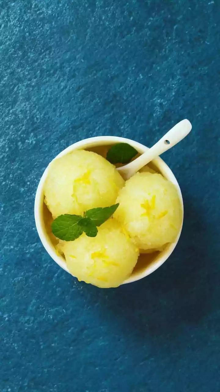 Master Homemade Lemon Sorbet: A Zesty Summer Delight