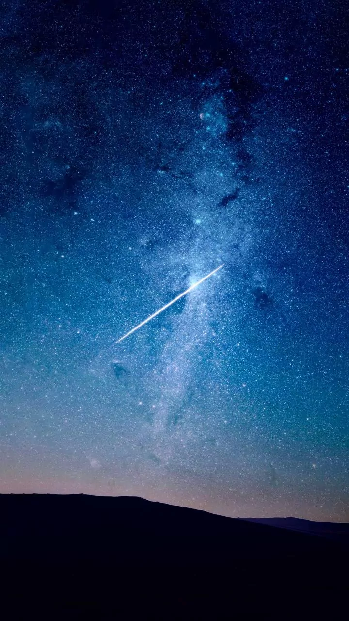 Capricorn's Month Ahead: Navigating Challenges and Seizing Growth Opportunities