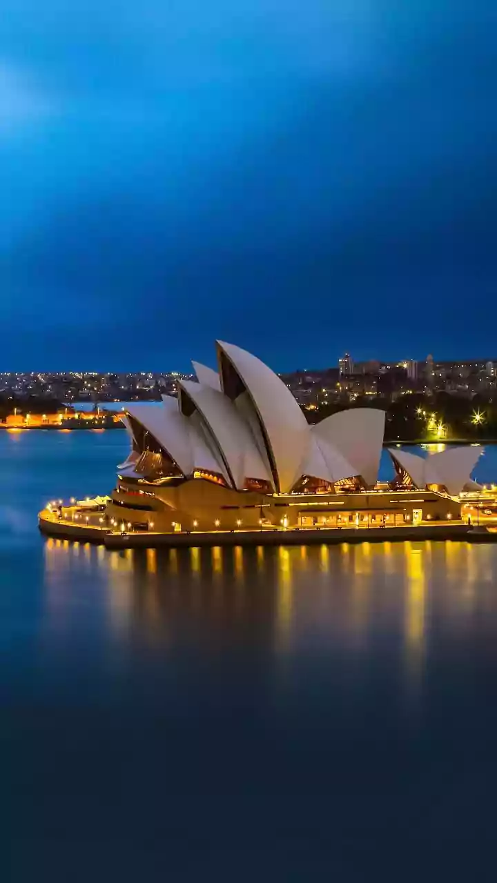 Tourist Hype Can Raise Expectations Beyond What Some Australian Spots Deliver