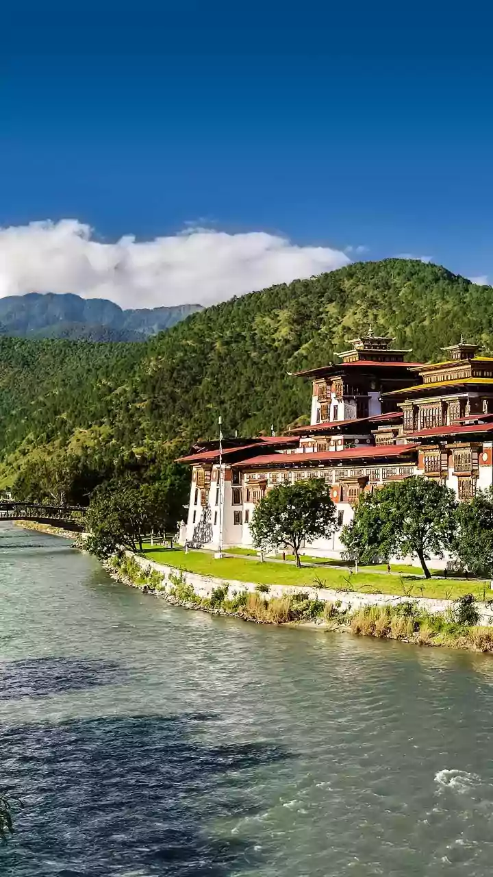 Nepal-Tibet Flash Floods Highlight Risks for India’s Himalayan States
