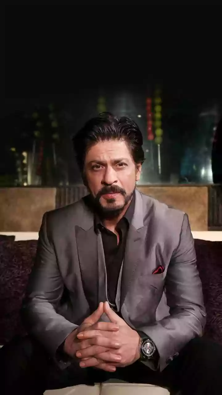 'Can't Wait To See': Shah Rukh Khan Praises Allu Arjun & Atlee's Raaka Poster, Extends Birthday Wishes