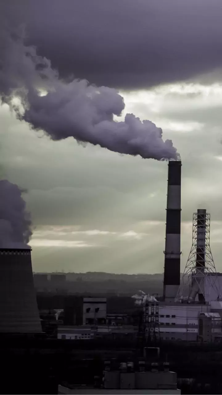 Delhi conducts cloud seeding trials after 53 years; experts say short-term measure to tackle pollution