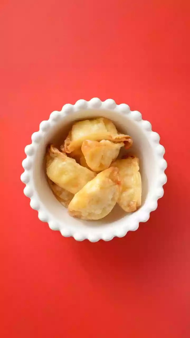 Rainy Weekend Cravings? Try These Seven Indian Monsoon Foods