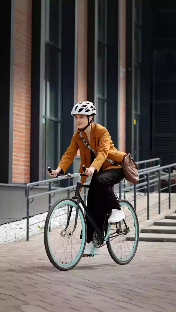 Healthy Homes Need Manageable Commutes and Everyday Services Nearby