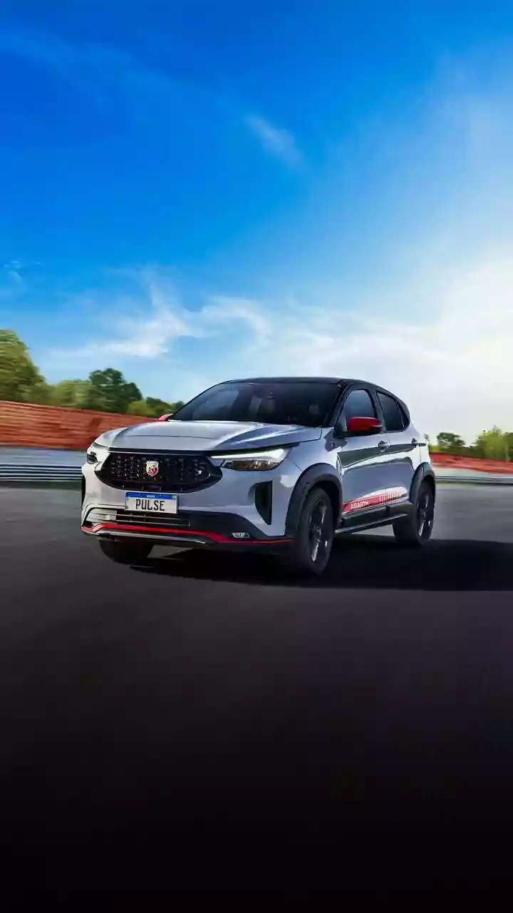 Fiat expõe em Paris os SUVs que vão substituir Pulse e Fastback no Brasil; veja o que muda