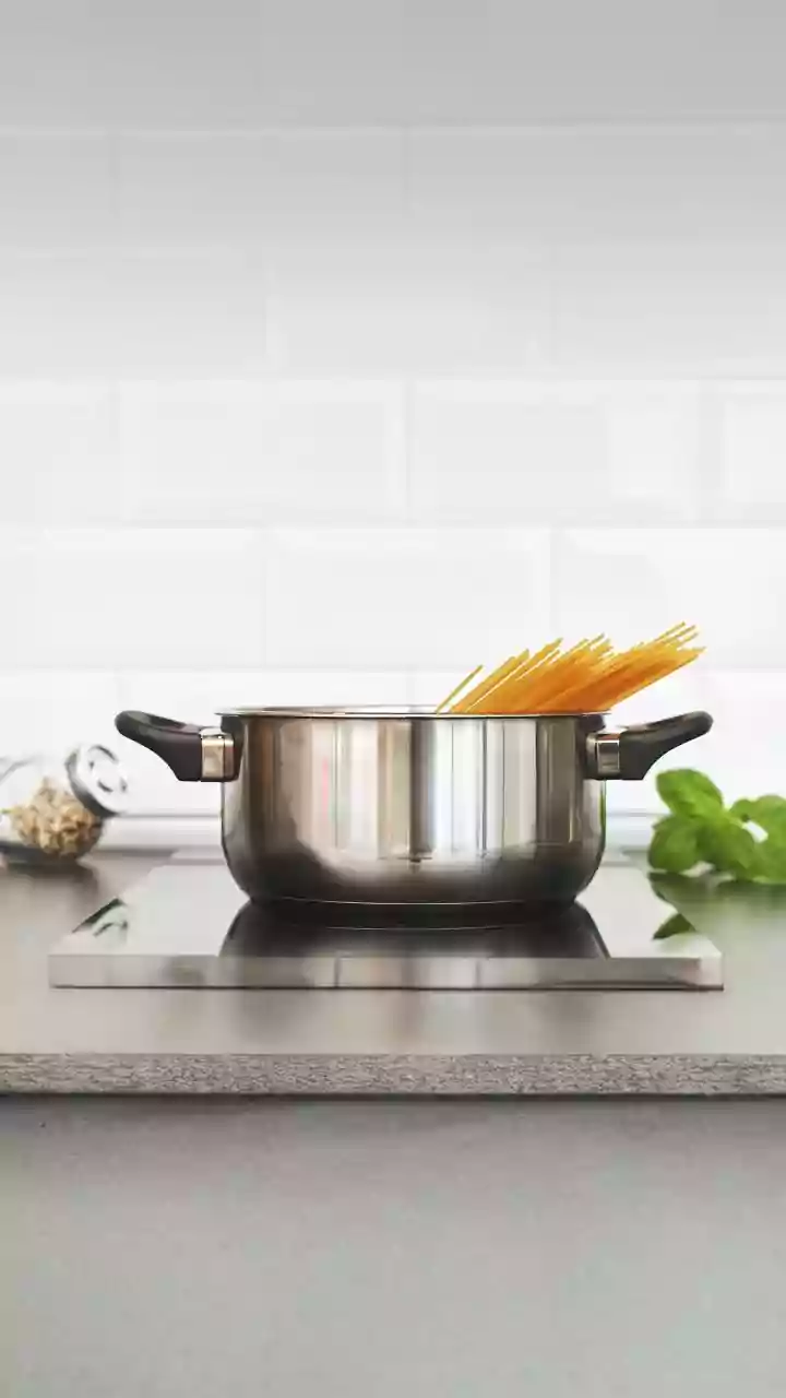 Electric Kettle Showdown: Top Choices for Every Kitchen