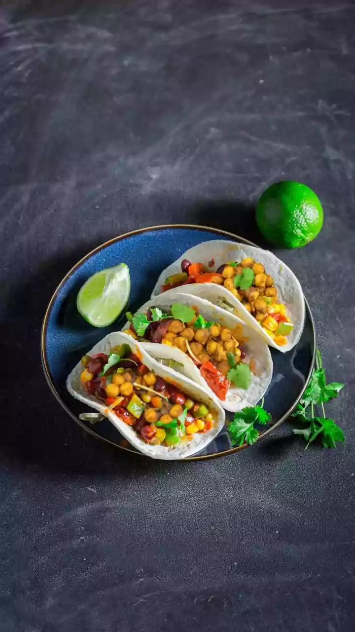 Warm Vegetarian Dishes That Pair Chickpeas with Artichokes: Chickpeas And Artichokes
