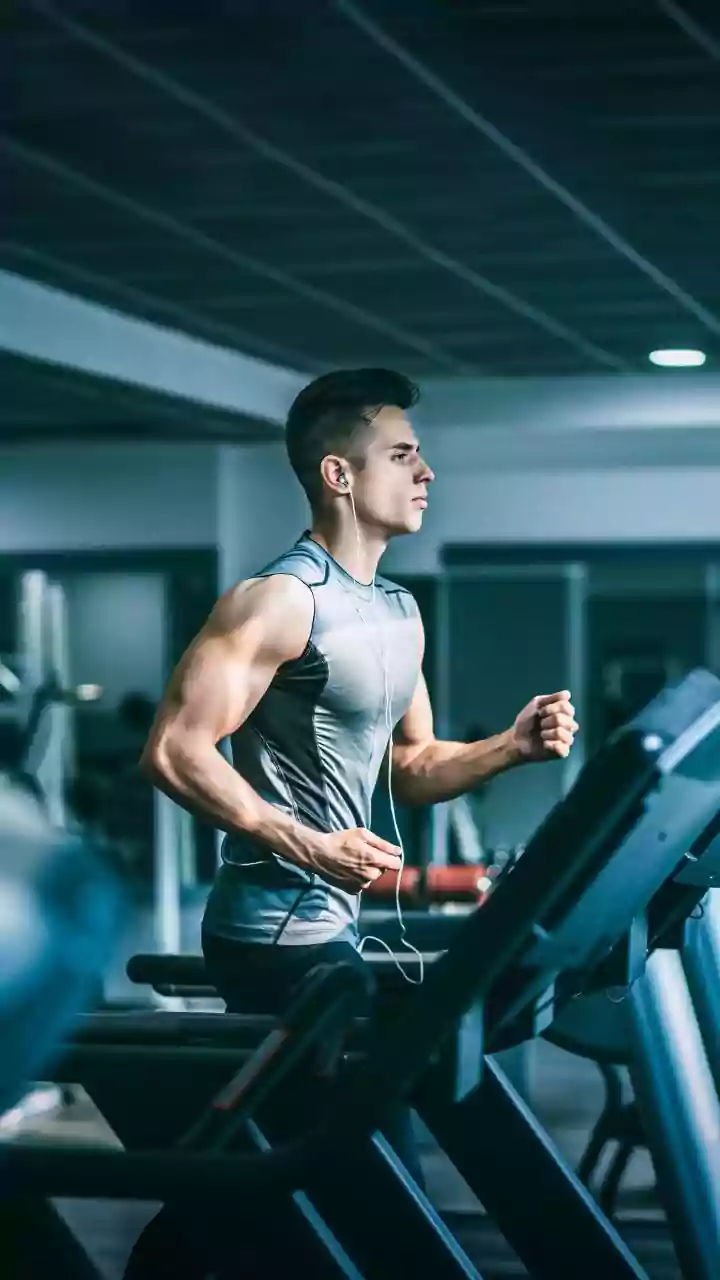 20-Minute Treadmill Workout: Burn Fat Efficiently!